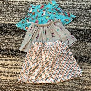 Girls sz 10/12 skort bundle,w shorts underneath